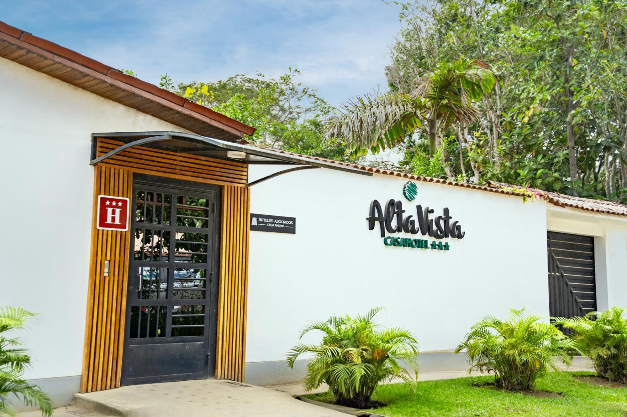 Altavista Casahotel - Asociado Casa Andina Moyobamba Exterior foto